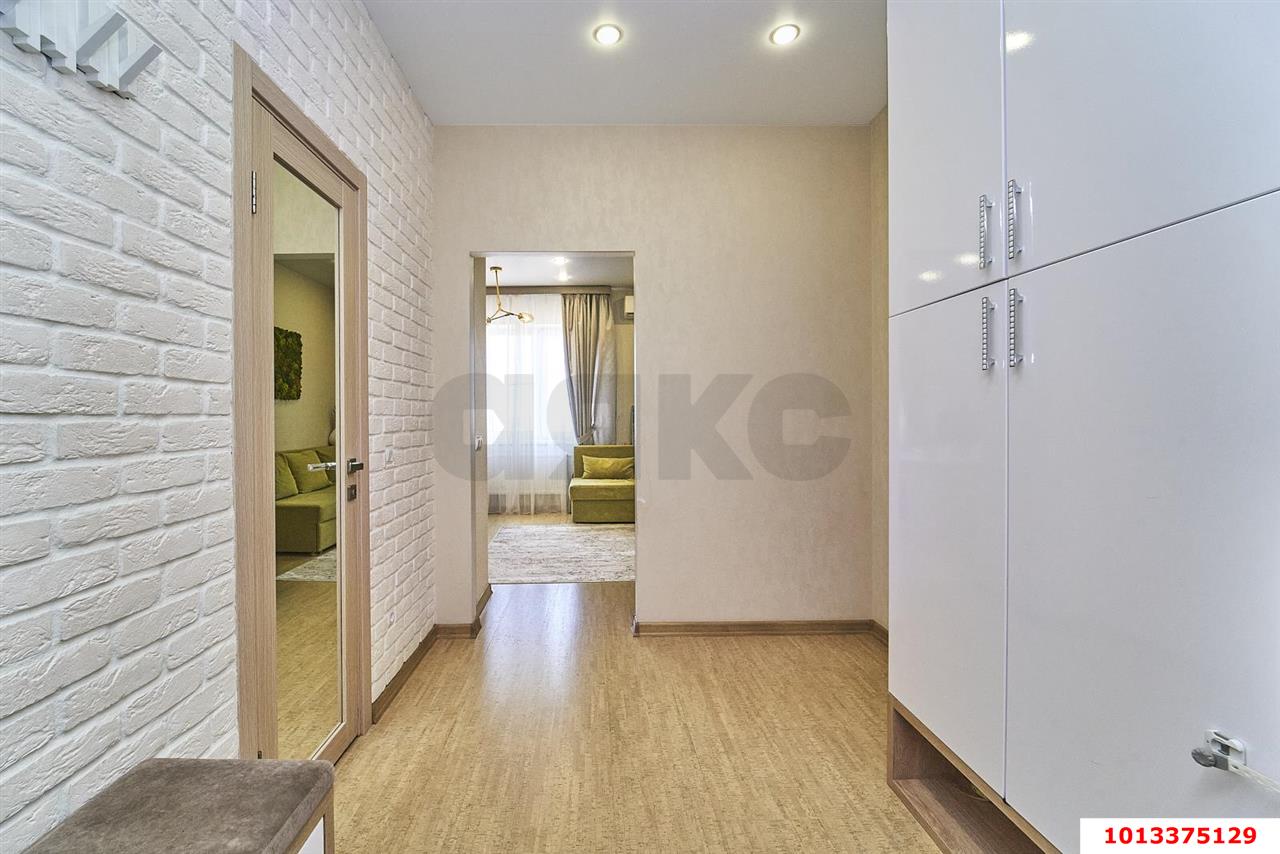 Фото №15: 1-комнатная квартира 56&nbsp;м², 19/24&nbsp;эт. - Краснодар, Западный внутригородской округ, Фестивальный, мкр. жилой комплекс Триумф, ул. имени П.М. Гаврилова, 27/1