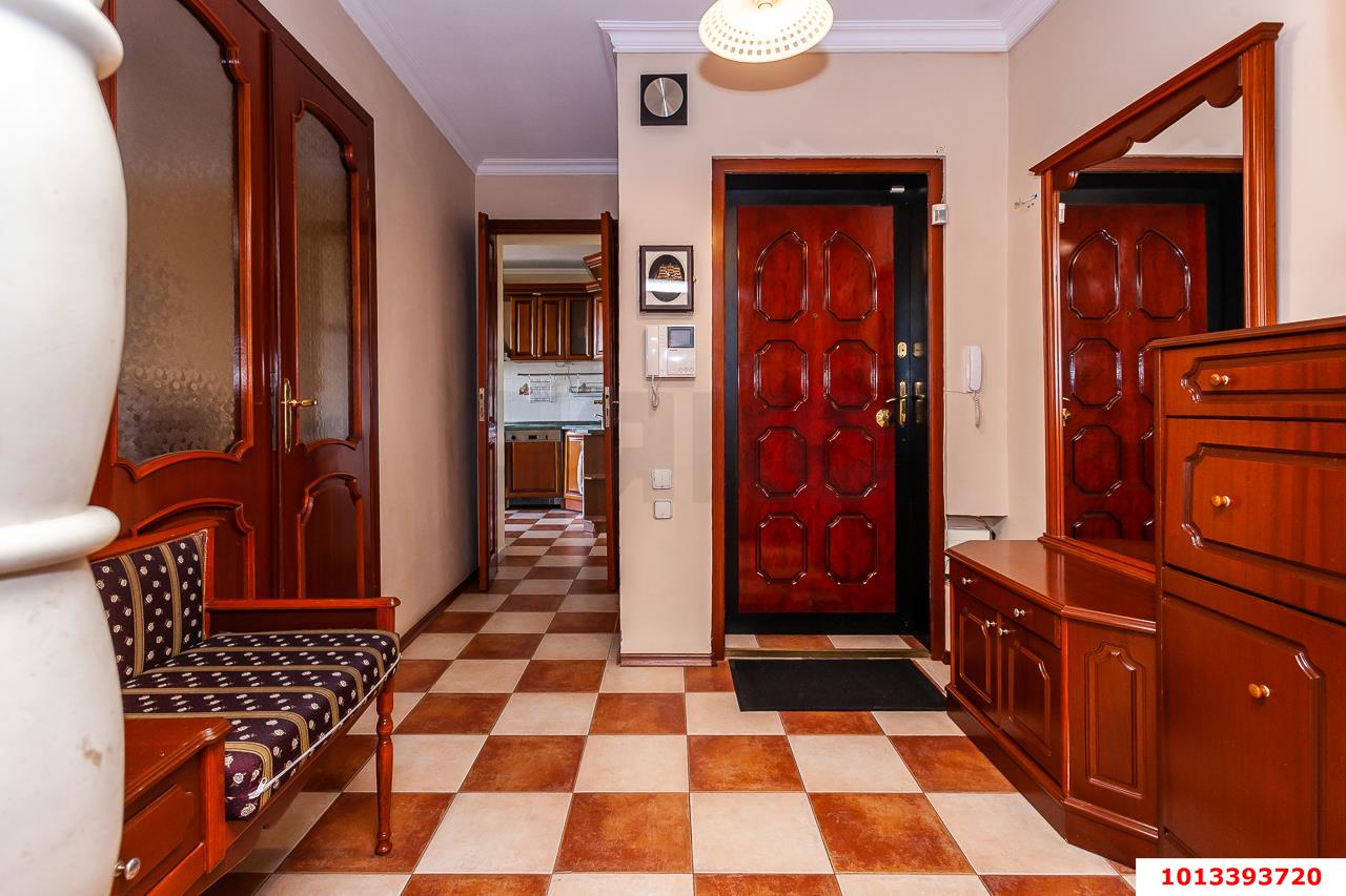 Фото №5: 4-комнатная квартира 119&nbsp;м², 7/12&nbsp;эт. - Краснодар, Центральный внутригородской округ, мкр. Центральный, ул. Гимназическая, 60