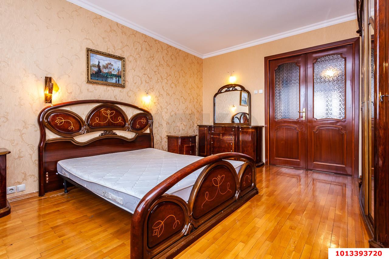 Фото №8: 4-комнатная квартира 119&nbsp;м², 7/12&nbsp;эт. - Краснодар, Центральный внутригородской округ, мкр. Центральный, ул. Гимназическая, 60