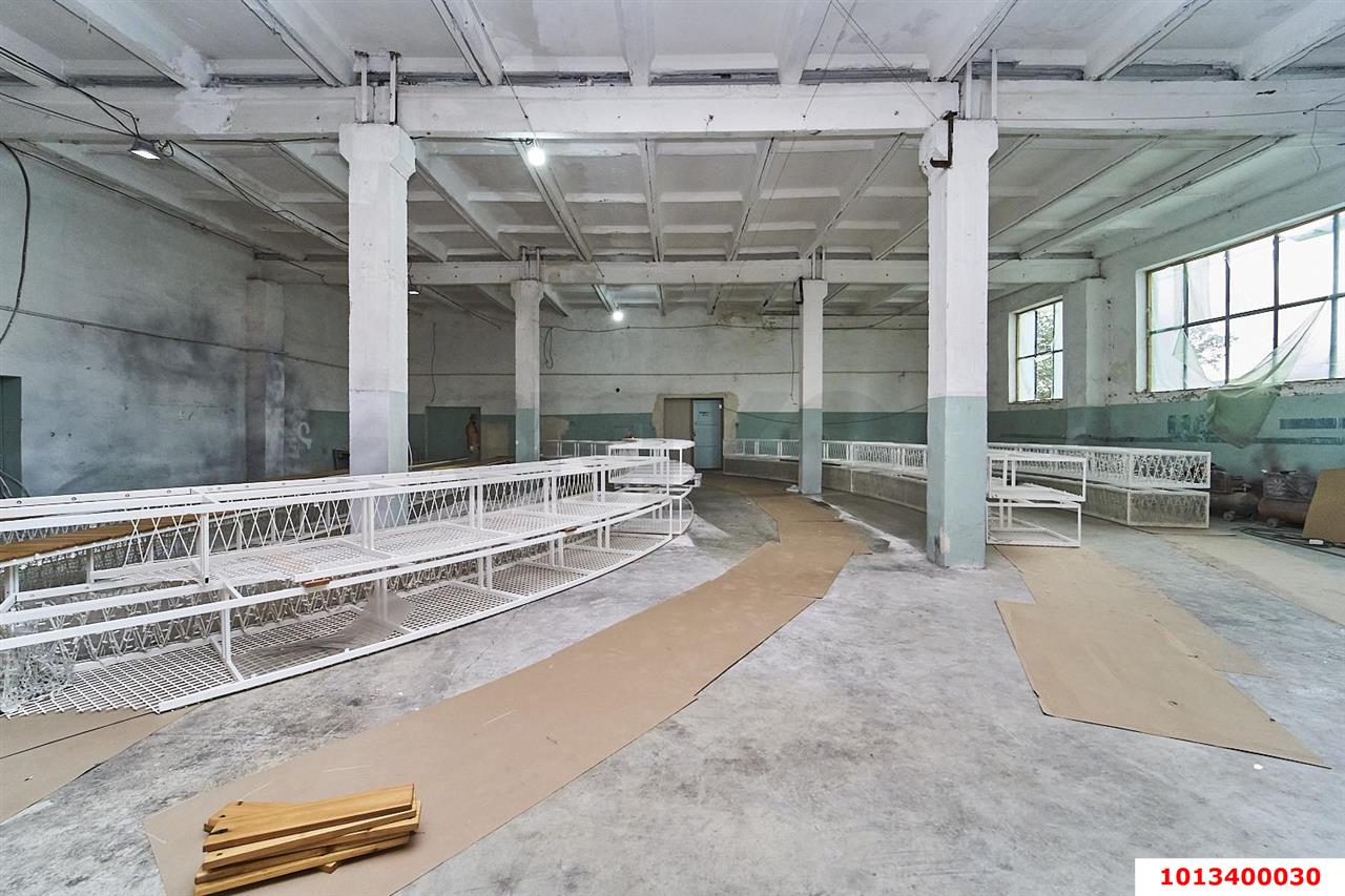 Фото №9: Производственное помещение 4360&nbsp;м², 1/1&nbsp;эт. - Азовская, ул. Ленина, 1