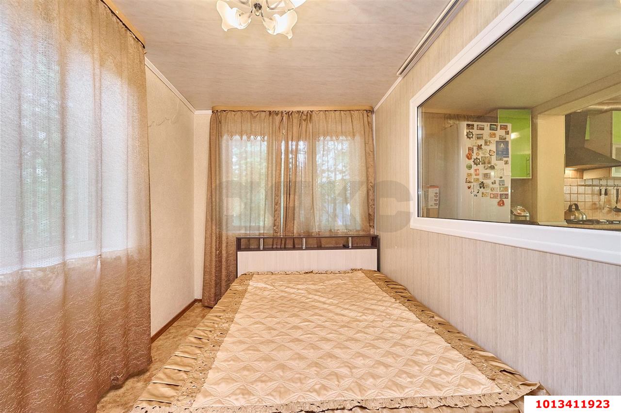 Фото №4: 4-комнатная квартира 104&nbsp;м², 1/5&nbsp;эт. - Краснодар, Карасунский внутригородской округ, мкр. Гидростроителей, ул. Трудовой Славы, 38