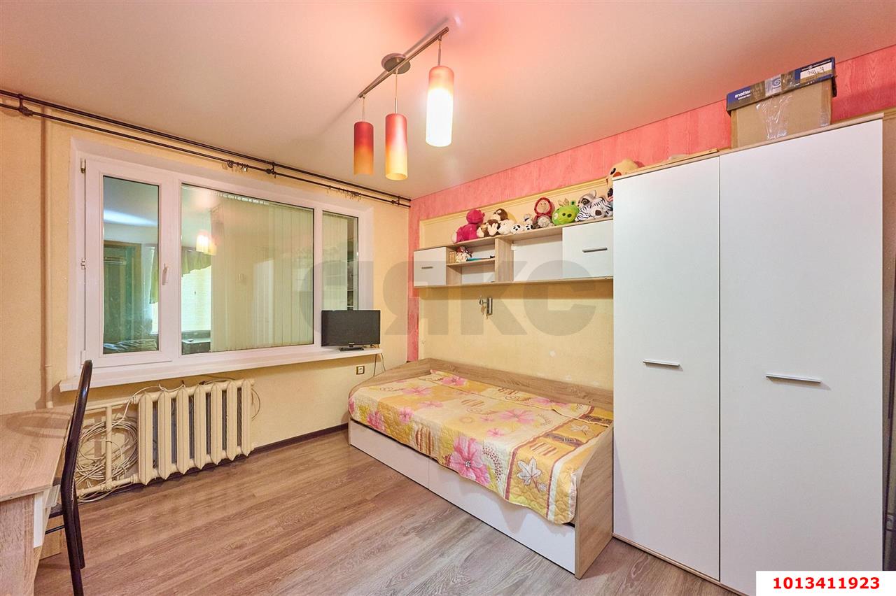 Фото №5: 4-комнатная квартира 104&nbsp;м², 1/5&nbsp;эт. - Краснодар, Карасунский внутригородской округ, мкр. Гидростроителей, ул. Трудовой Славы, 38