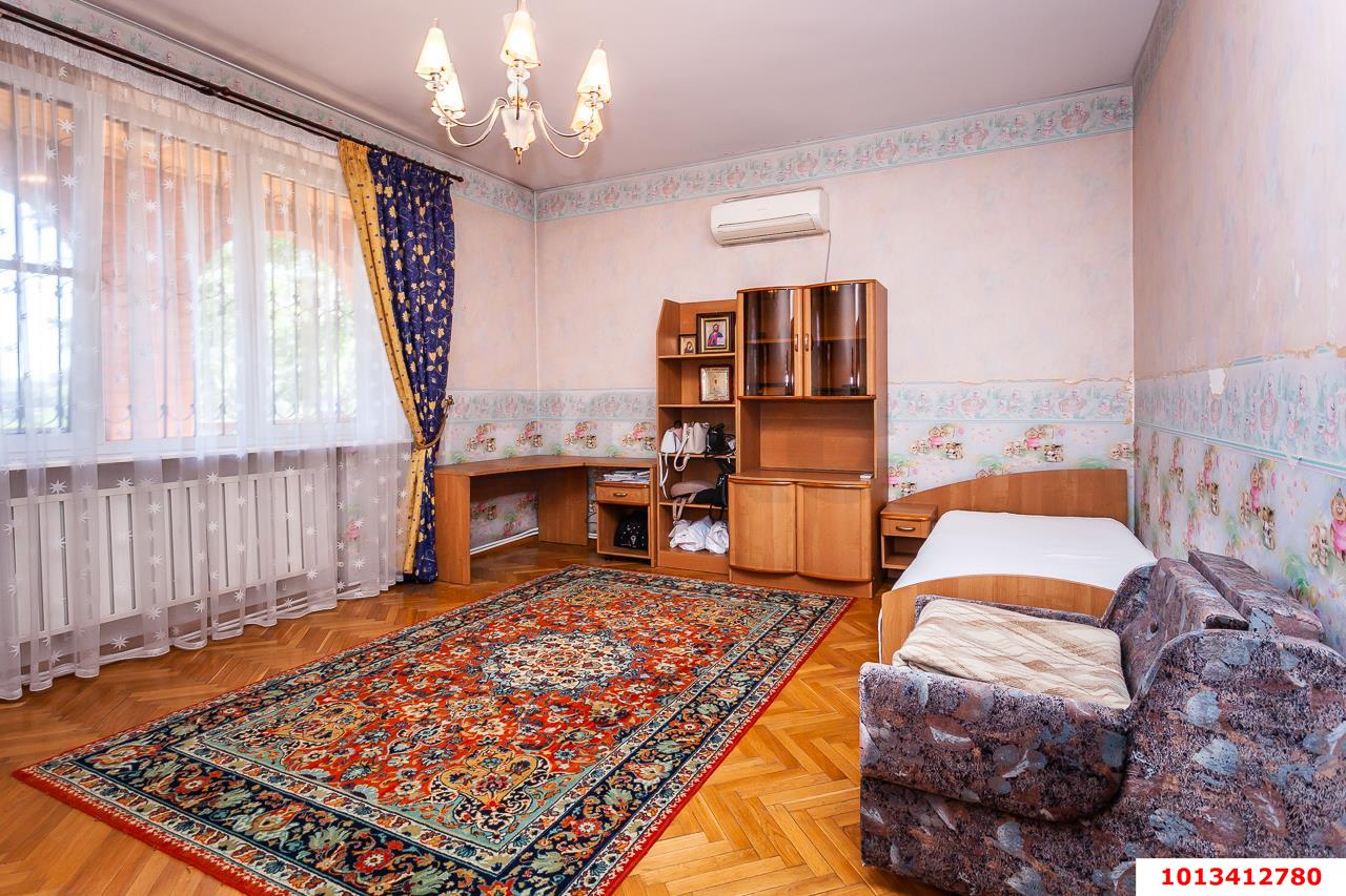 Фото №5: Дом 322&nbsp;м² + 5.99&nbsp;сот., 3&nbsp;эт. - Краснодар, Центральный внутригородской округ, мкр. Табачная Фабрика, ул. Ипподромная, 9