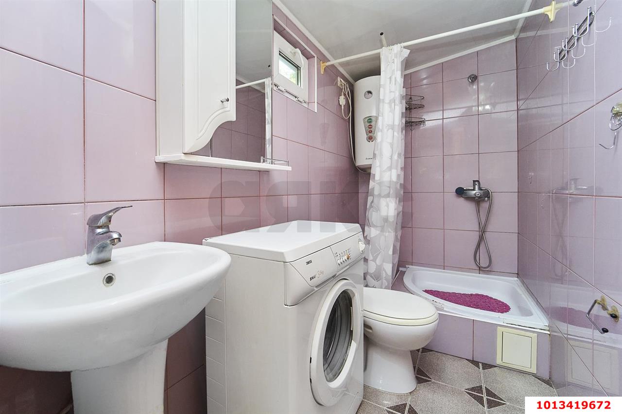 Фото №10: Часть дома 34&nbsp;м² + 4.49&nbsp;сот., 1&nbsp;эт. - Краснодар, Центральный внутригородской округ, Покровка, мкр. Центральный, ул. Кутузова, 46