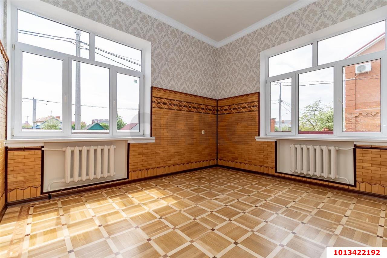 Фото №6: Отдельное здание 283&nbsp;м², 2/2&nbsp;эт. - Краснодар, Западный внутригородской округ, мкр. Сельскохозяйственный Институт, ул. Северная, 43