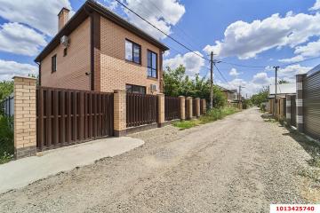 Фото №1: Дом 126 м² + 4.11 сот., 2 эт. - Строитель, мкр. Прикубанский внутригородской округ, ул. Сиреневая, 116