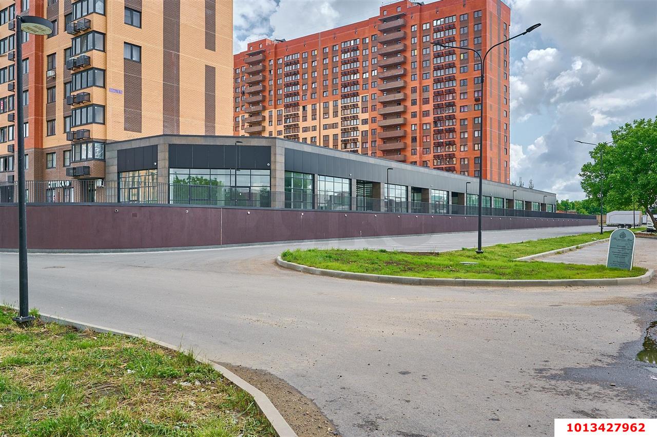 Фото №3: 2-комнатная квартира 50&nbsp;м², 14/16&nbsp;эт. - Краснодар, Карасунский внутригородской округ, мкр. ЖК Смородина, ул. Владимира Жириновского, 1