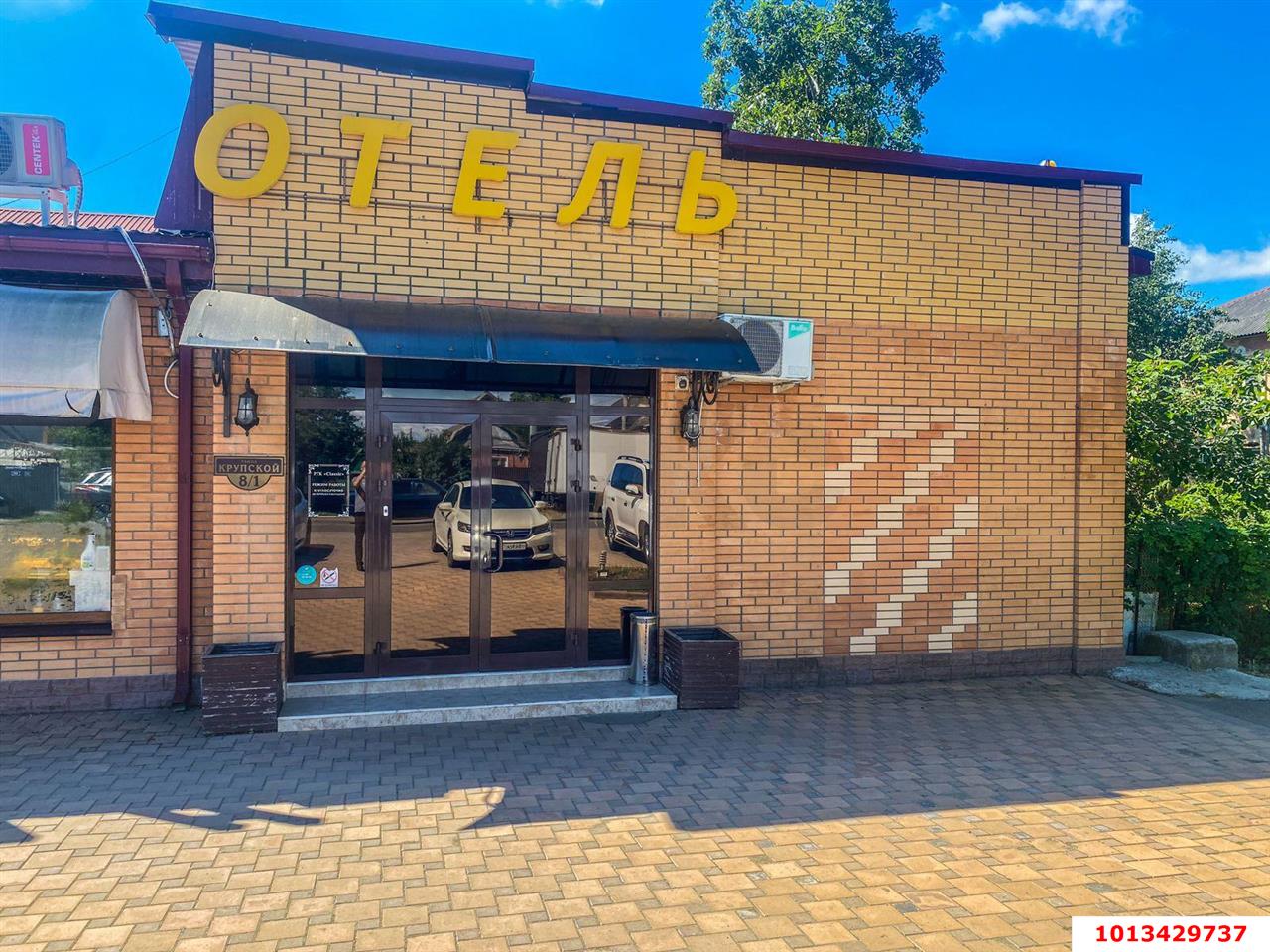 Фото №1: Торговое помещение 234&nbsp;м², 1/1&nbsp;эт. - Краснодар, Карасунский внутригородской округ, ж/м Пашковский, ул. Крупской, 8/1