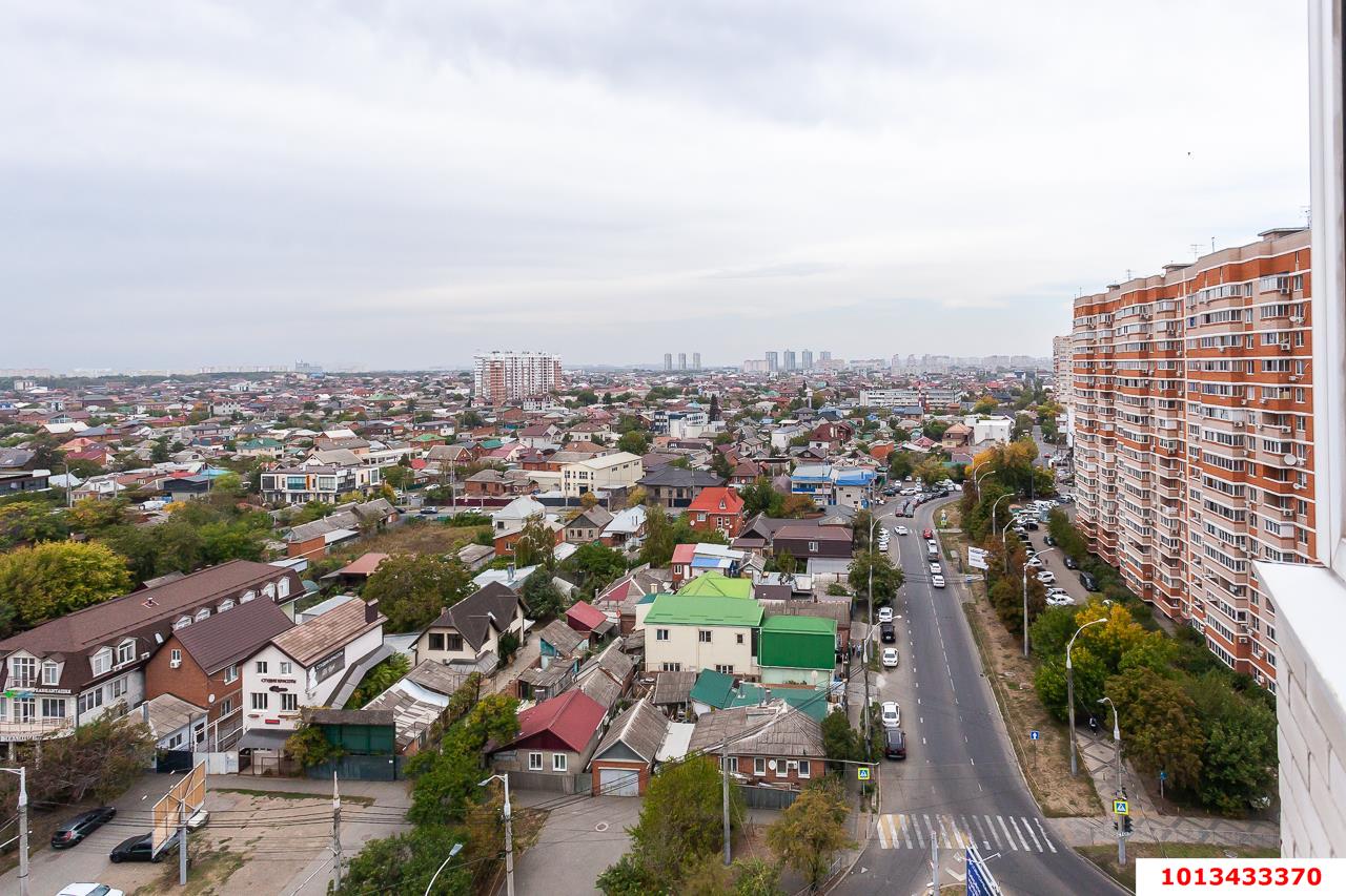 Фото №10: 4-комнатная квартира 114&nbsp;м², 12/16&nbsp;эт. - Краснодар, Кожзавод, мкр. Западный внутригородской округ, ул. Кожевенная, 54/1