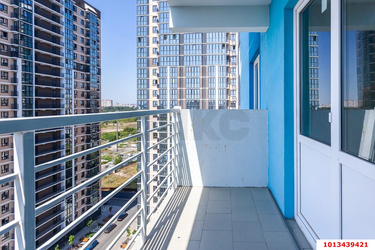 Фото №2: Студия 32&nbsp;м², 14/24&nbsp;эт. - Краснодар, Карасунский внутригородской округ, Гидростроителей, мкр. жилой комплекс Парусная Регата, ул. Автолюбителей, 1Дк2