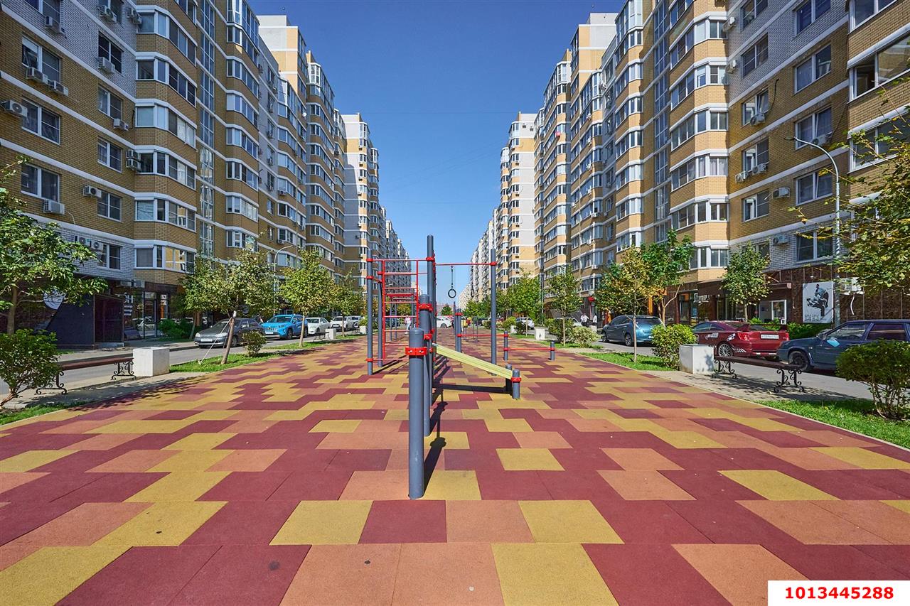 Фото №18: 3-комнатная квартира 90&nbsp;м², 7/10&nbsp;эт. - Краснодар, Прикубанский внутригородской округ, Славянский, мкр. Светлоград, ул. Красных Партизан, 1/4к10