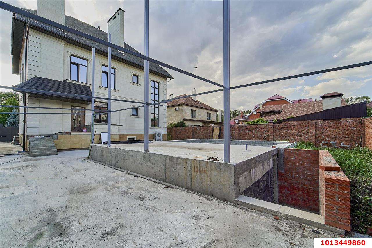 Фото №14: Дом 450&nbsp;м² + 8&nbsp;сот., 2&nbsp;эт. - Краснодар, Прикубанский внутригородской округ, мкр. имени Н.И. Вавилова, ул. Биологическая, 56