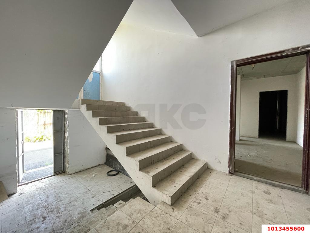 Фото №4: 2-комнатная квартира 50&nbsp;м², 6/6&nbsp;эт. - Краснодар, Прикубанский внутригородской округ, мкр. Сады Калинина, ул. Народная, 32А
