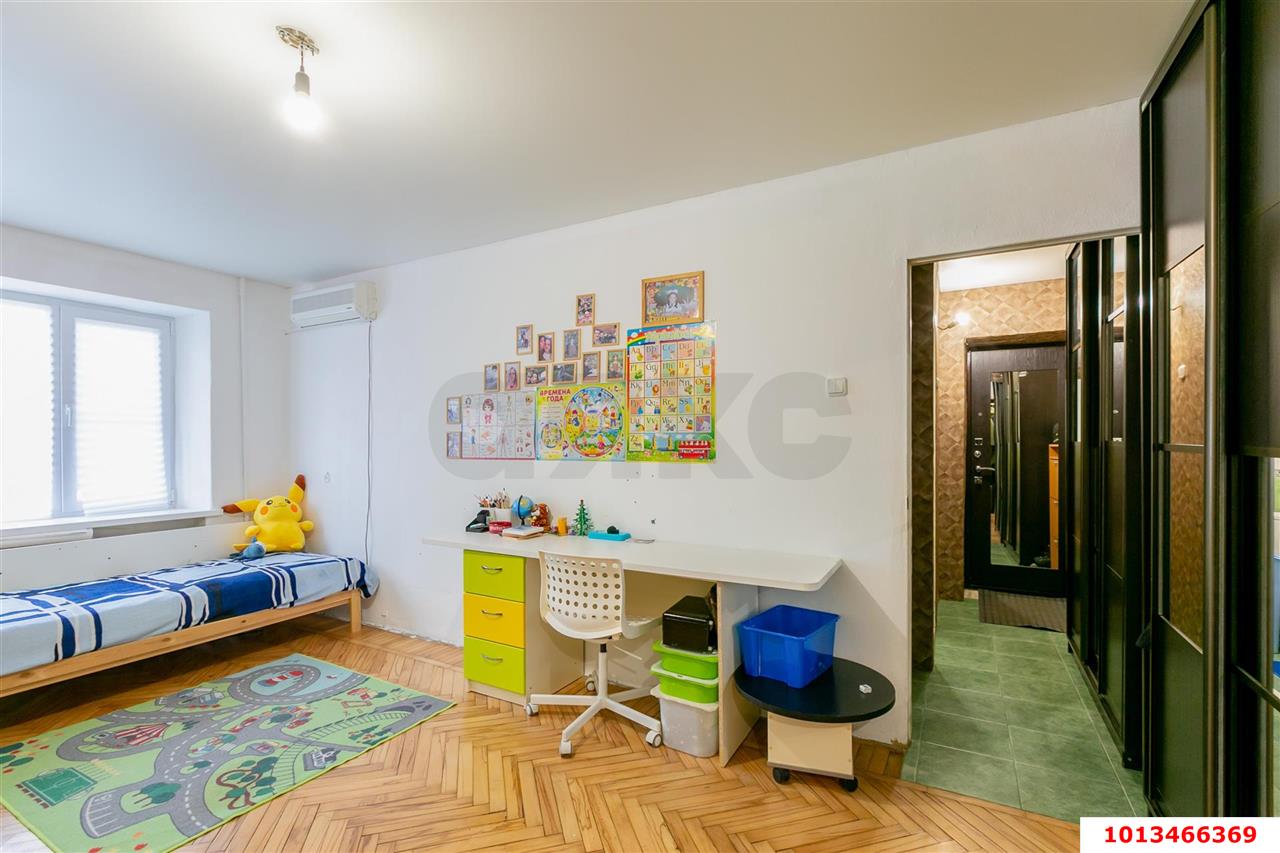 Фото №7: 3-комнатная квартира 56&nbsp;м², 1/5&nbsp;эт. - Краснодар, Центральный внутригородской округ, мкр. Завод Измерительных Приборов, ул. Курчатова, 4