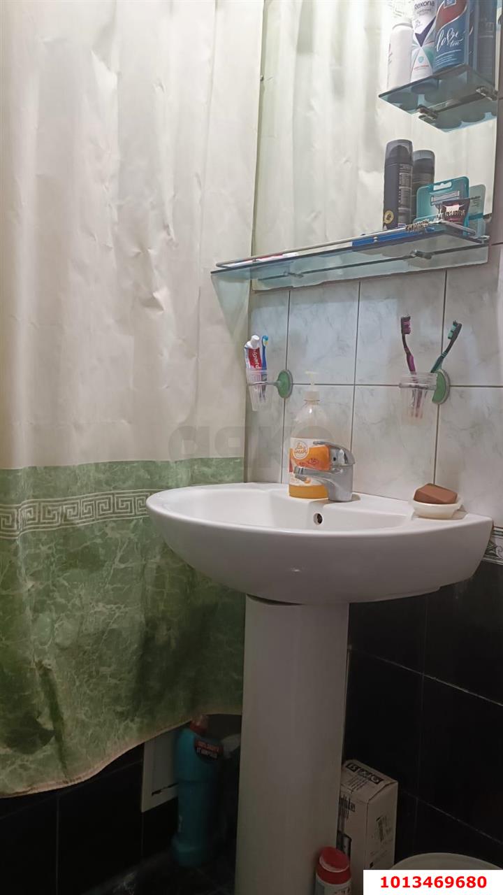 Фото №6: 4-комнатная квартира 82&nbsp;м², 1/9&nbsp;эт. - Краснодар, Карасунский внутригородской округ, мкр. Гидростроителей, ул. Дмитрия Благоева, 15