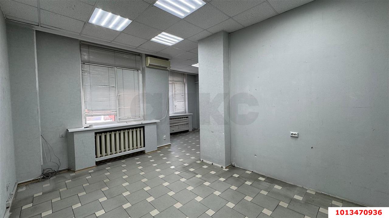 Фото №9: Торговое помещение 187&nbsp;м², 1/13&nbsp;эт. - Краснодар, Карасунский внутригородской округ, мкр. Хлопчато-бумажный Комбинат, ул. Уральская, 13