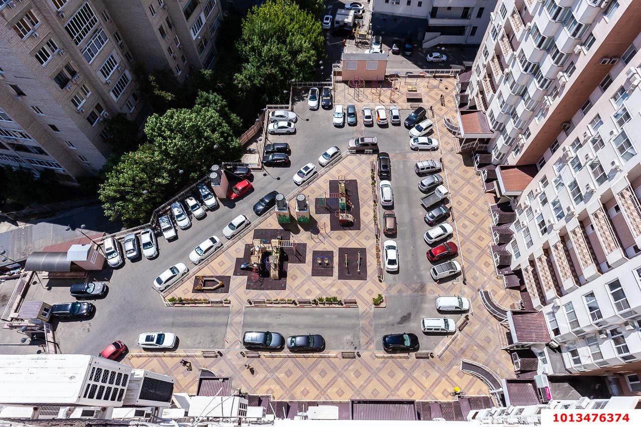 Фото №7: 1-комнатная квартира 51&nbsp;м², 15/17&nbsp;эт. - Краснодар, Западный внутригородской округ, мкр. Центральный, ул. Кубанская набережная, 64