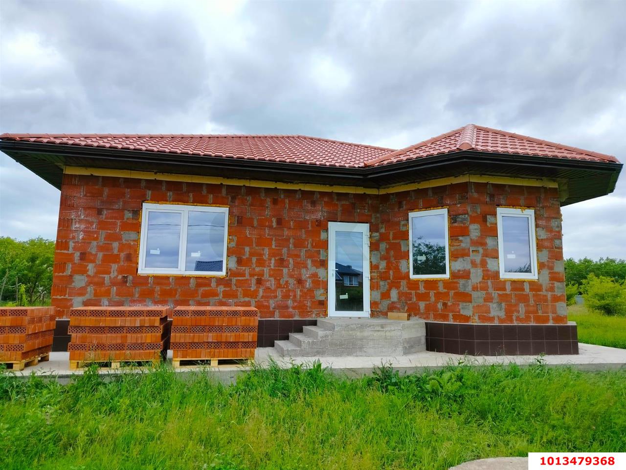 Фото №1: Дом 169&nbsp;м² + 9.91&nbsp;сот., 1&nbsp;эт. - Старокорсунская, мкр. Карасунский внутригородской округ, ул. Заставная, 26