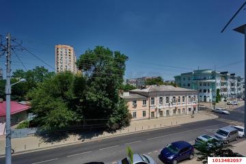 Фото №1: 3-комнатная квартира 75&nbsp;м², 3/4&nbsp;эт. - Краснодар, мкр. Центральный, ул. Орджоникидзе, 56