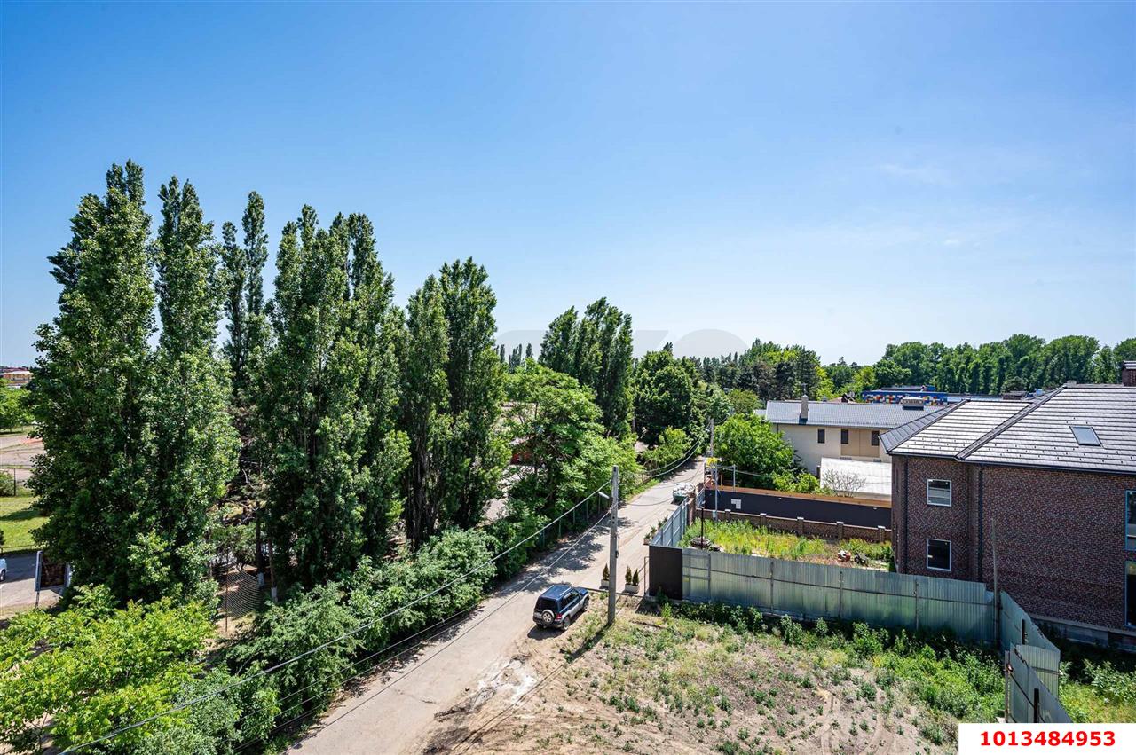Фото №14: 4-комнатная квартира 270&nbsp;м², 4/4&nbsp;эт. - Краснодар, Западный внутригородской округ, Горогороды, мкр. Центральный, ул. Береговая, 10/3