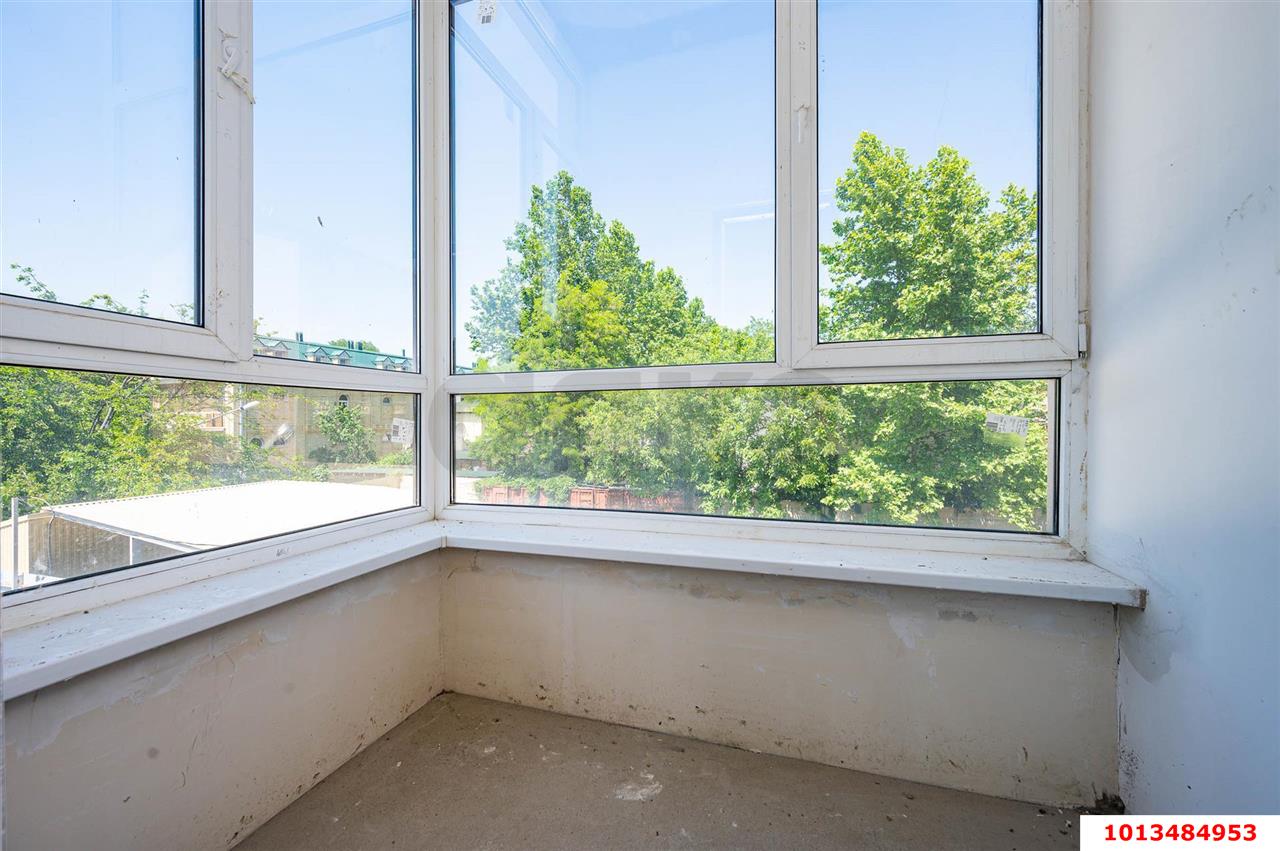 Фото №6: 4-комнатная квартира 270&nbsp;м², 4/4&nbsp;эт. - Краснодар, Западный внутригородской округ, Горогороды, мкр. Центральный, ул. Береговая, 10/3