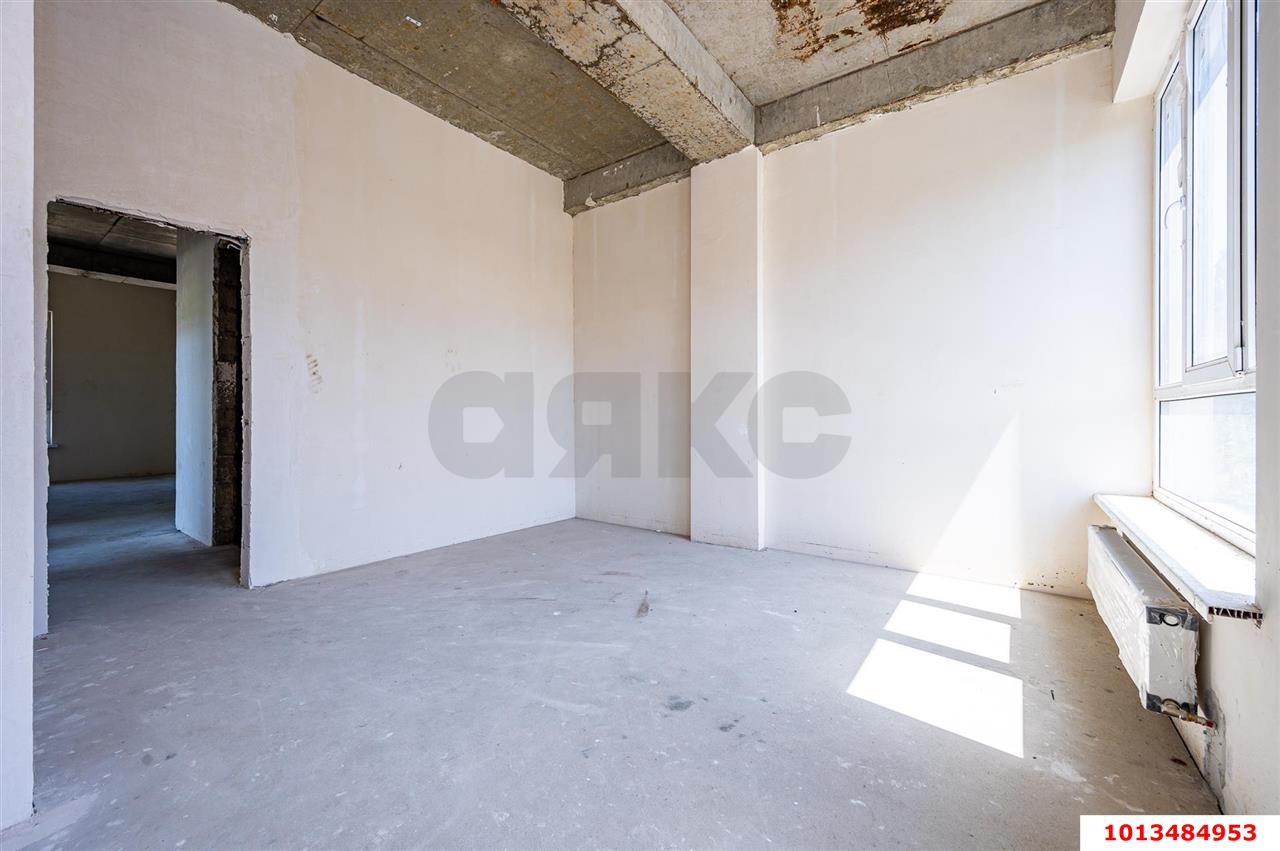 Фото №8: 4-комнатная квартира 270&nbsp;м², 4/4&nbsp;эт. - Краснодар, Западный внутригородской округ, Горогороды, мкр. Центральный, ул. Береговая, 10/3
