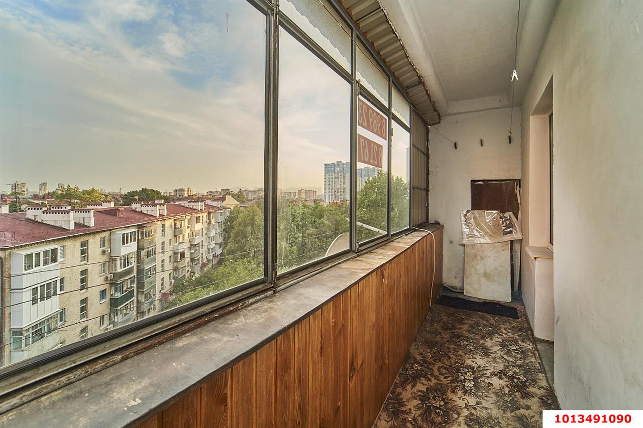Фото №3: 3-комнатная квартира 81&nbsp;м², 7/9&nbsp;эт. - Краснодар, Центральный внутригородской округ, мкр. Завод Измерительных Приборов, ул. Ростовское шоссе, 12/1