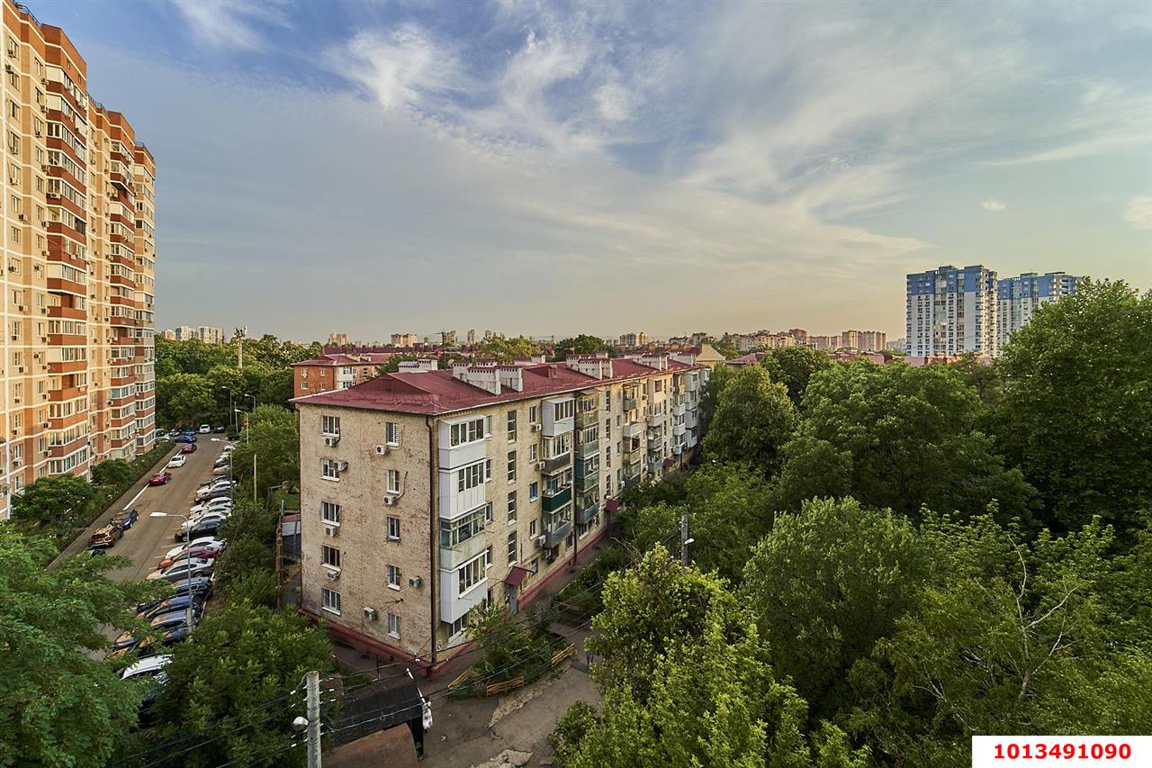 Фото №9: 3-комнатная квартира 81&nbsp;м², 7/9&nbsp;эт. - Краснодар, Центральный внутригородской округ, мкр. Завод Измерительных Приборов, ул. Ростовское шоссе, 12/1