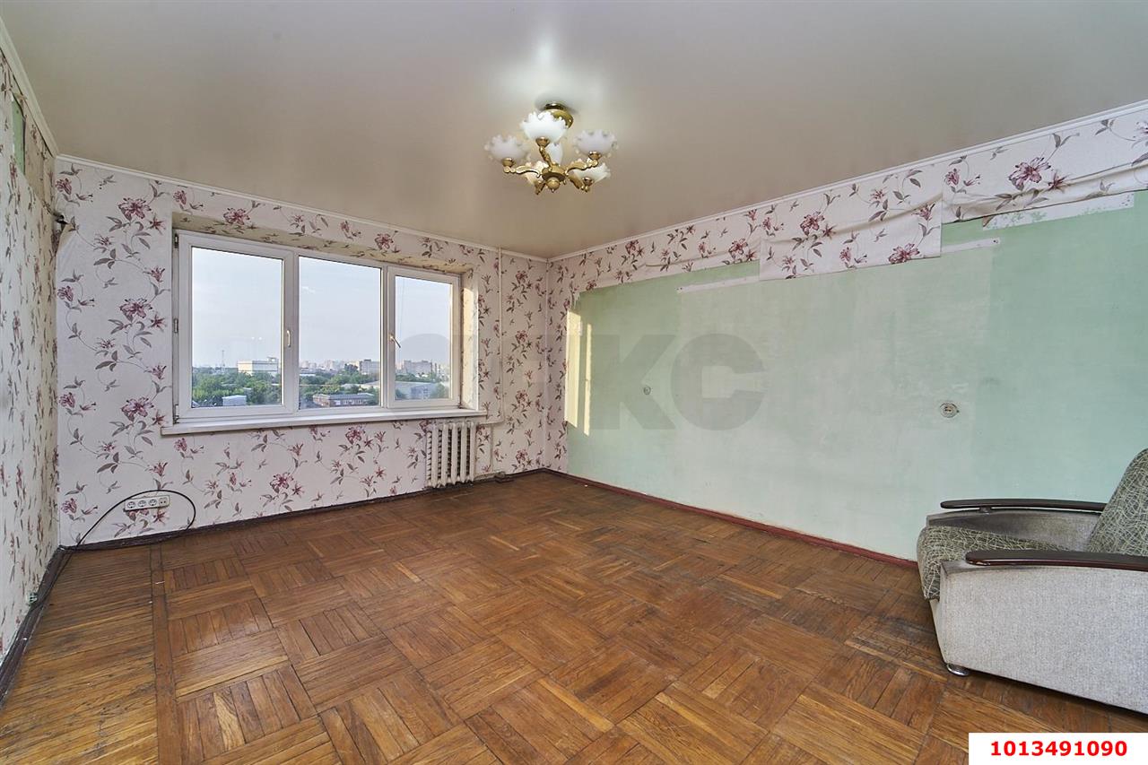 Фото №2: 3-комнатная квартира 81&nbsp;м², 7/9&nbsp;эт. - Краснодар, Центральный внутригородской округ, мкр. Завод Измерительных Приборов, ул. Ростовское шоссе, 12/1