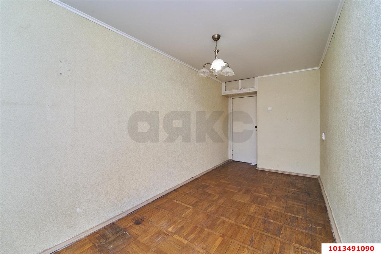 Фото №10: 3-комнатная квартира 81&nbsp;м², 7/9&nbsp;эт. - Краснодар, Центральный внутригородской округ, мкр. Завод Измерительных Приборов, ул. Ростовское шоссе, 12/1