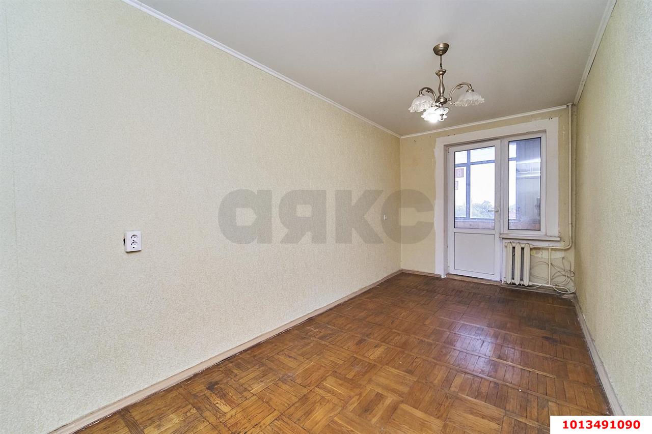 Фото №11: 3-комнатная квартира 81&nbsp;м², 7/9&nbsp;эт. - Краснодар, Центральный внутригородской округ, мкр. Завод Измерительных Приборов, ул. Ростовское шоссе, 12/1