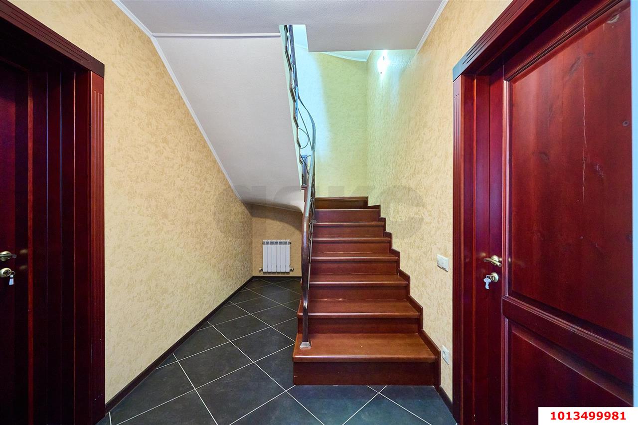 Фото №41: Дом 271&nbsp;м² + 10&nbsp;сот., 3&nbsp;эт. - Краснодар, Прикубанский внутригородской округ, мкр. 2-я Площадка, ул. Степана Коцура