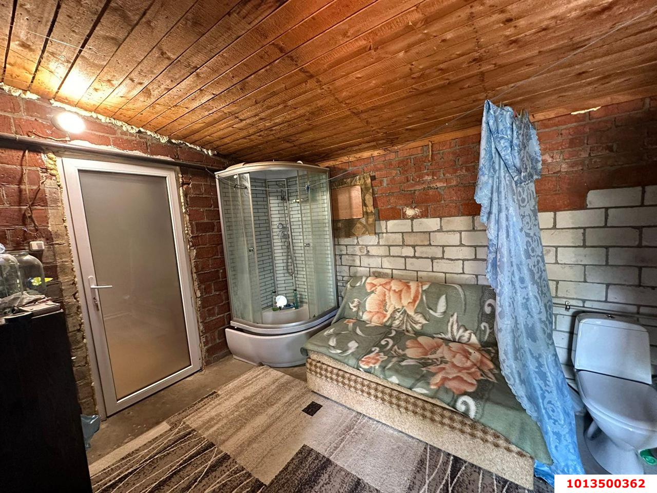 Фото №3: Часть дома 50&nbsp;м² + 2.5&nbsp;сот., 1&nbsp;эт. - Краснодар, Центральный внутригородской округ, мкр. Дубинка, ул. 5-я Линия Поймы реки Кубань, 79