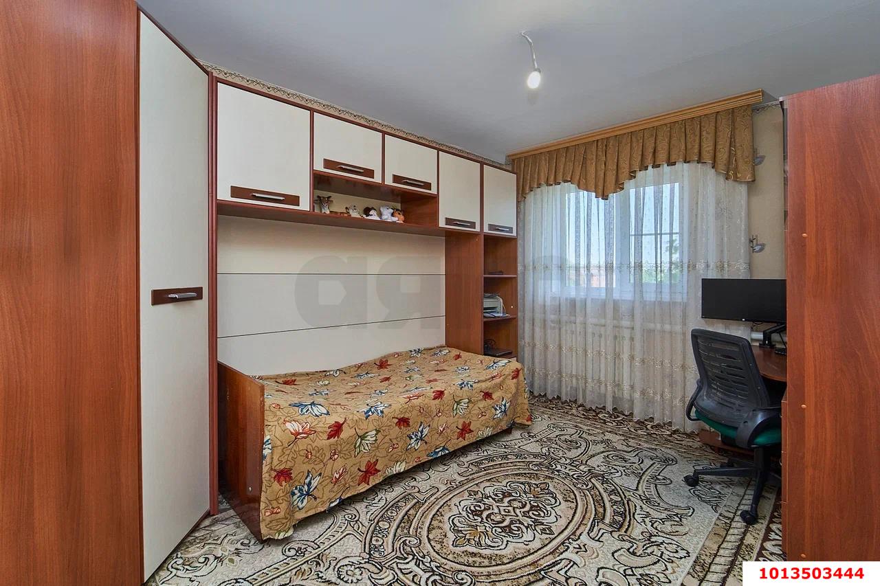 Фото №12: Дом 182&nbsp;м² + 10&nbsp;сот., 2&nbsp;эт. - Старокорсунская, мкр. Карасунский внутригородской округ, ул. Коммунистическая, 65