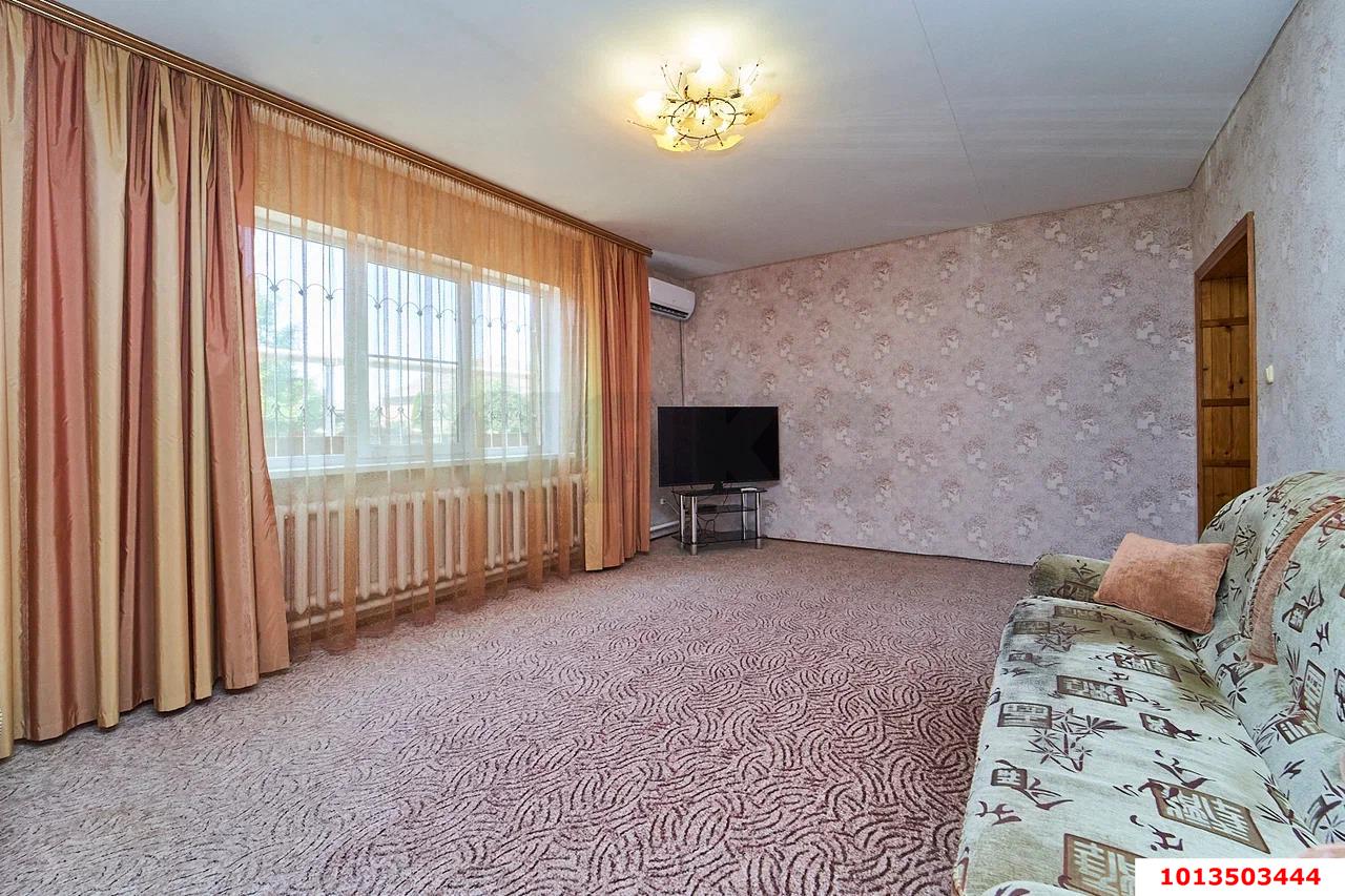 Фото №5: Дом 182&nbsp;м² + 10&nbsp;сот., 2&nbsp;эт. - Старокорсунская, мкр. Карасунский внутригородской округ, ул. Коммунистическая, 65