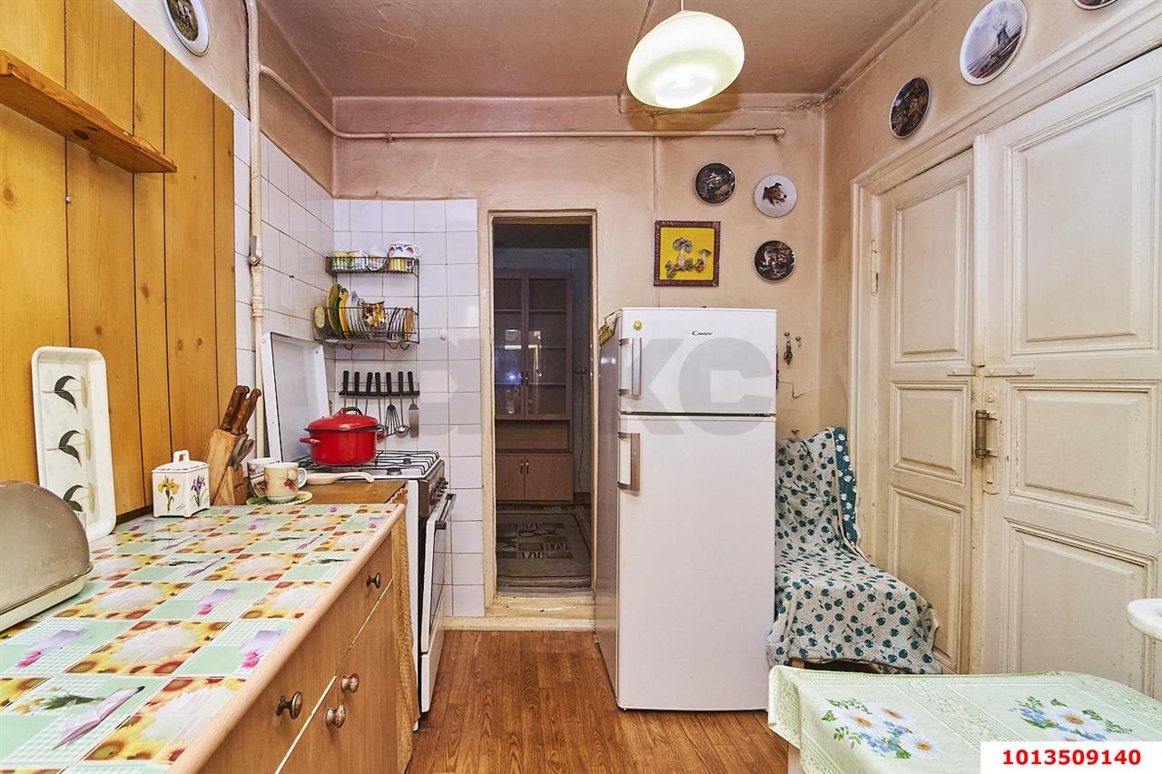 Фото №7: 2-комнатная квартира 33&nbsp;м², 1/1&nbsp;эт. - Краснодар, Центральный внутригородской округ, мкр. Центральный, ул. Чапаева, 96