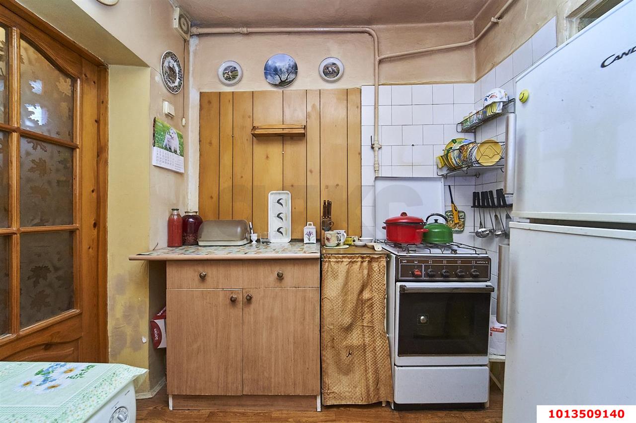 Фото №8: 2-комнатная квартира 33&nbsp;м², 1/1&nbsp;эт. - Краснодар, Центральный внутригородской округ, мкр. Центральный, ул. Чапаева, 96