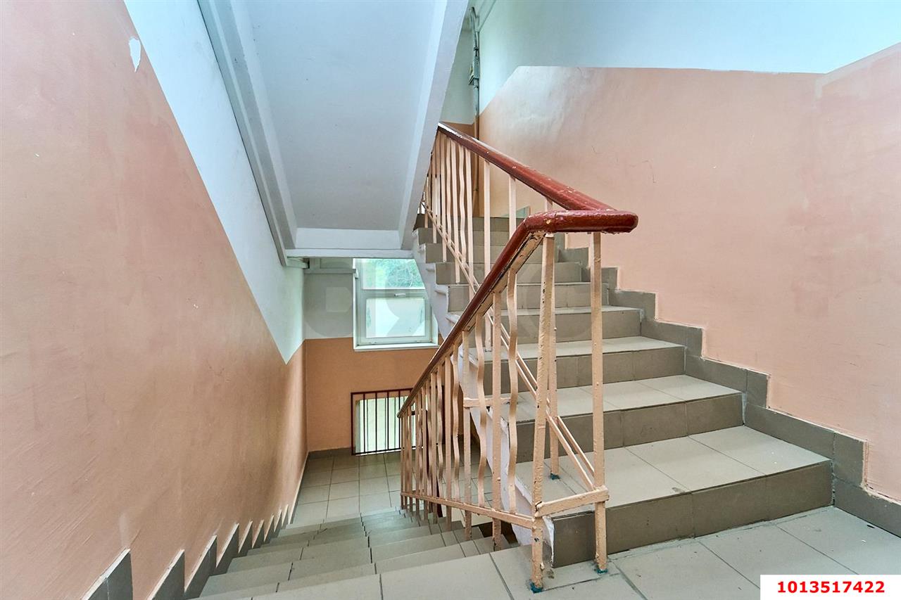 Фото №13: 2-комнатная квартира 50&nbsp;м², 2/5&nbsp;эт. - Краснодар, Центральный внутригородской округ, мкр. Центральный, ул. Будённого, 141