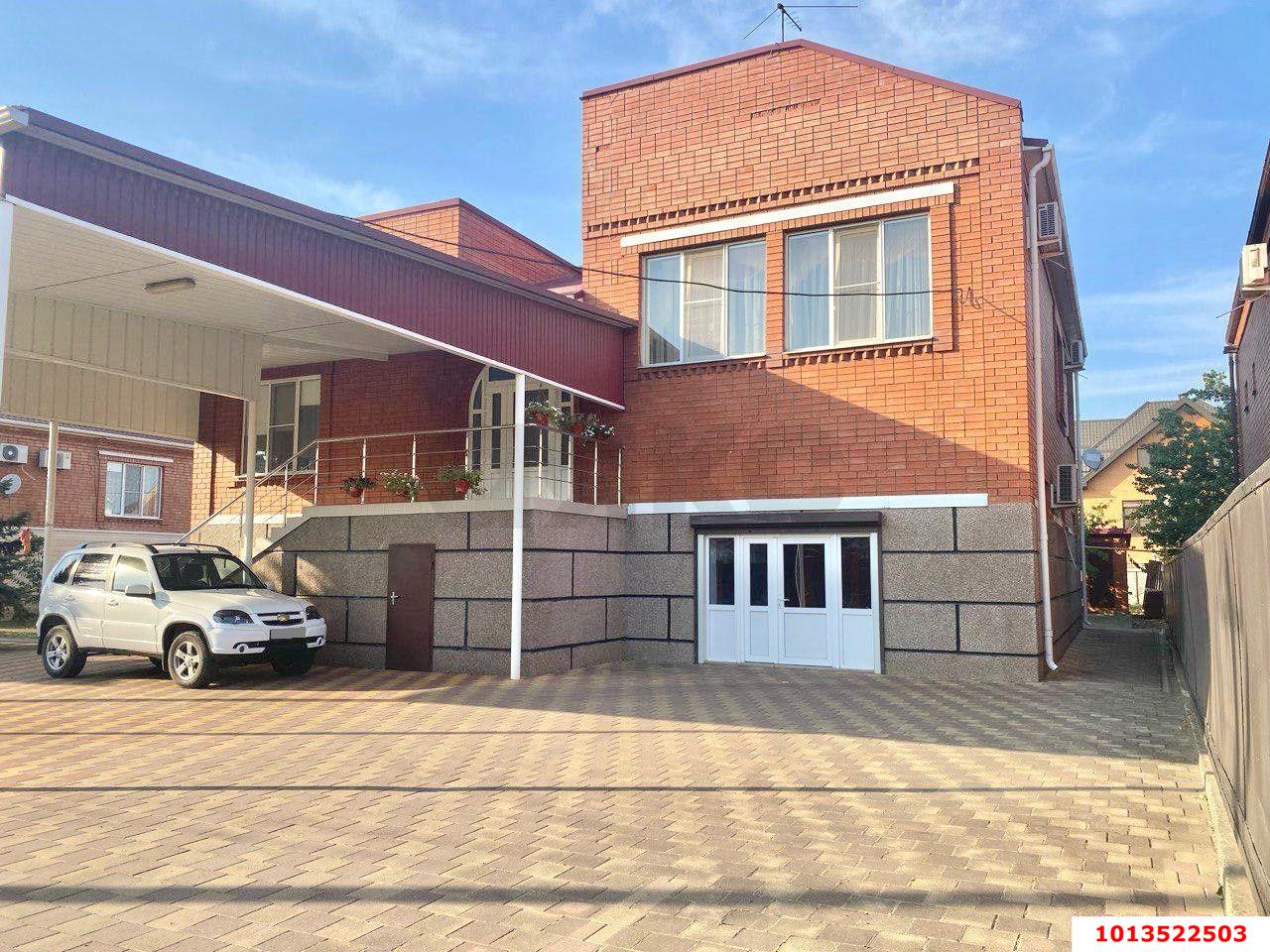 Фото №1: Дом 405&nbsp;м² + 12.68&nbsp;сот., 2&nbsp;эт. - Яблоновский, пер. Олимпийский, 5