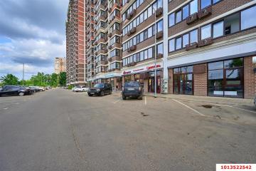 Фото №1: Торговое помещение 93&nbsp;м², 1/24&nbsp;эт. - Краснодар, мкр. Парк Победы, ул. Героя Пешкова, 14к2