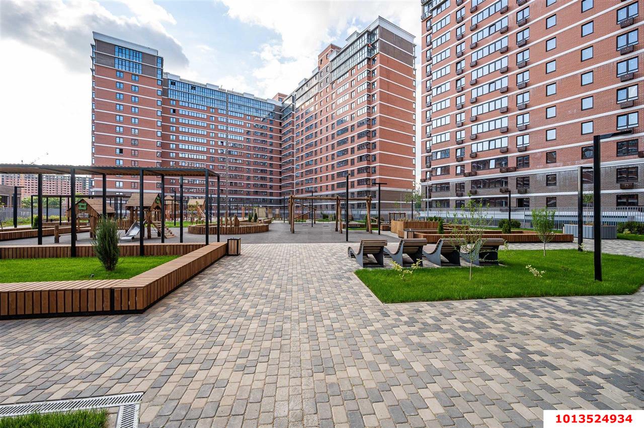 Фото №2: 1-комнатная квартира 37&nbsp;м², 7/16&nbsp;эт. - Краснодар, Прикубанский внутригородской округ, мкр. ЖК Самолёт-6, ул. Ивана Беличенко, 88
