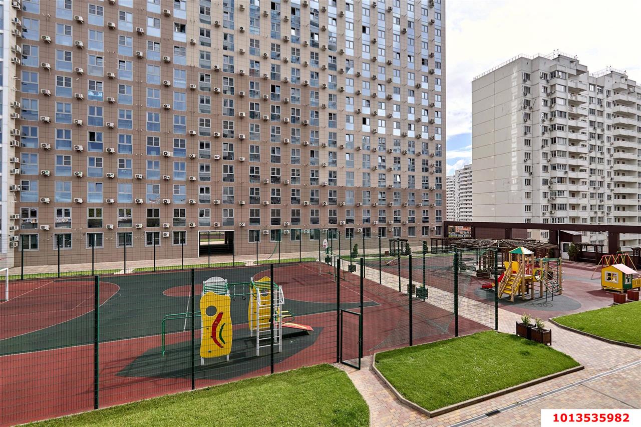 Фото №6: 3-комнатная квартира 123&nbsp;м², 23/25&nbsp;эт. - Краснодар, Прикубанский внутригородской округ, ЖК Кубанский, мкр. Завод Измерительных Приборов, ул. Зиповская, 34к1