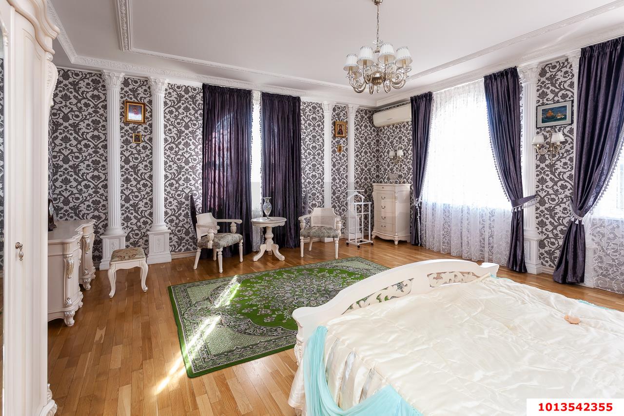 Фото №7: Дом 798&nbsp;м² + 8.18&nbsp;сот., 2&nbsp;эт. - Краснодар, Прикубанский внутригородской округ, Калинино, мкр. Завод Радиоизмерительных Приборов, ул. Астраханская, 2