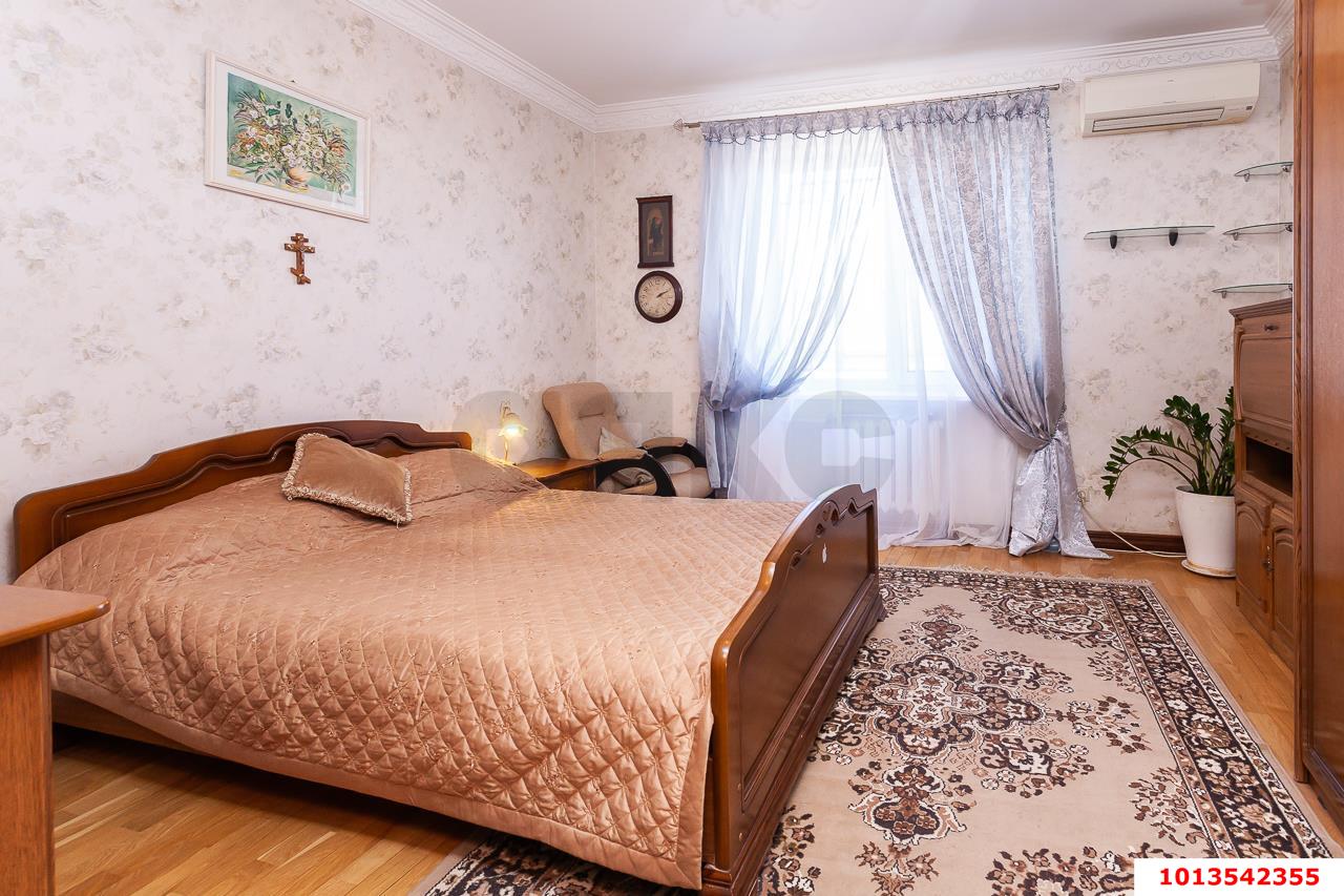 Фото №9: Дом 798&nbsp;м² + 8.18&nbsp;сот., 2&nbsp;эт. - Краснодар, Прикубанский внутригородской округ, Калинино, мкр. Завод Радиоизмерительных Приборов, ул. Астраханская, 2