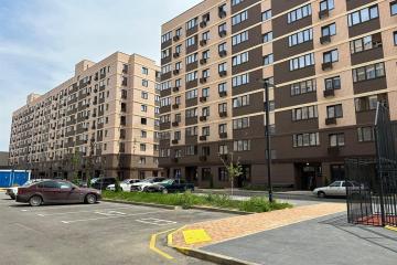 Фото №1: Торговое помещение 32 м², 1/9 эт. - Краснодар, мкр. жилой комплекс Новые Сезоны, ул. Скандинавская, 1