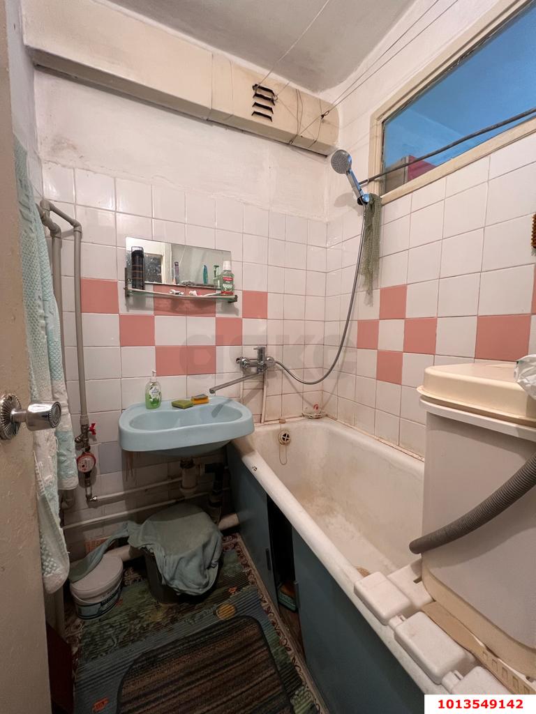 Фото №5: 2-комнатная квартира 51&nbsp;м², 5/5&nbsp;эт. - Краснодар, Прикубанский внутригородской округ, мкр. Славянский, ул. Красных Партизан, 161/2