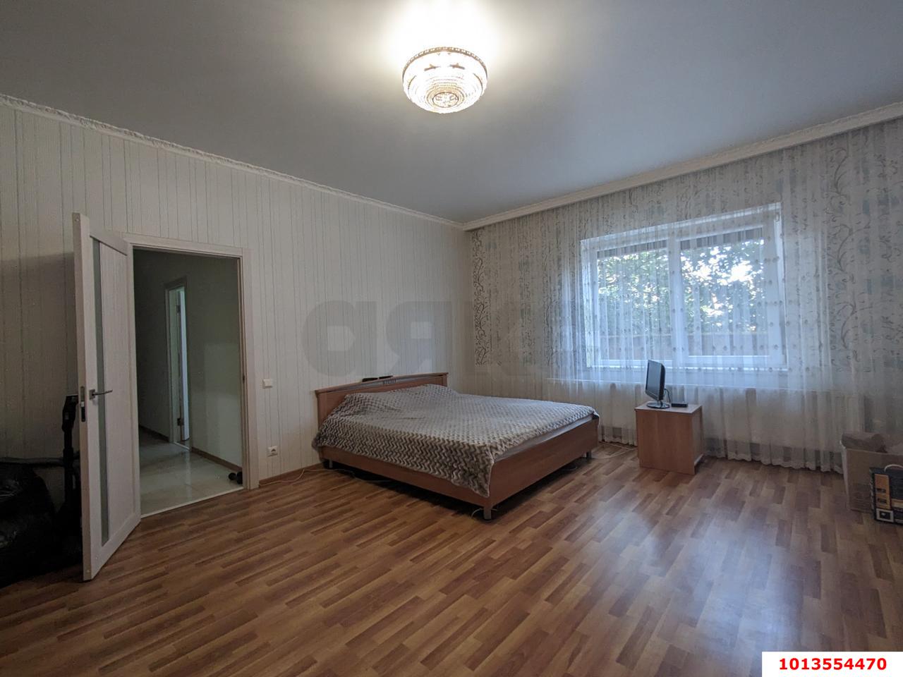 Фото №7: 3-комнатная квартира 81&nbsp;м², 1/3&nbsp;эт. - Краснодар, Прикубанский внутригородской округ, мкр. квартал Самолёт 7