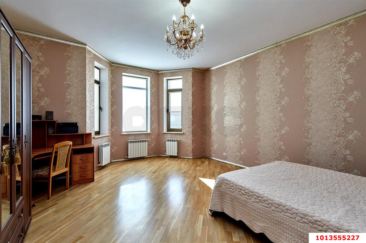Фото №14: Дом 274&nbsp;м² + 4&nbsp;сот., 2&nbsp;эт. - Краснодар, Прикубанский внутригородской округ, Калинино, мкр. Завод Радиоизмерительных Приборов, ул. Есаульская, 1/1