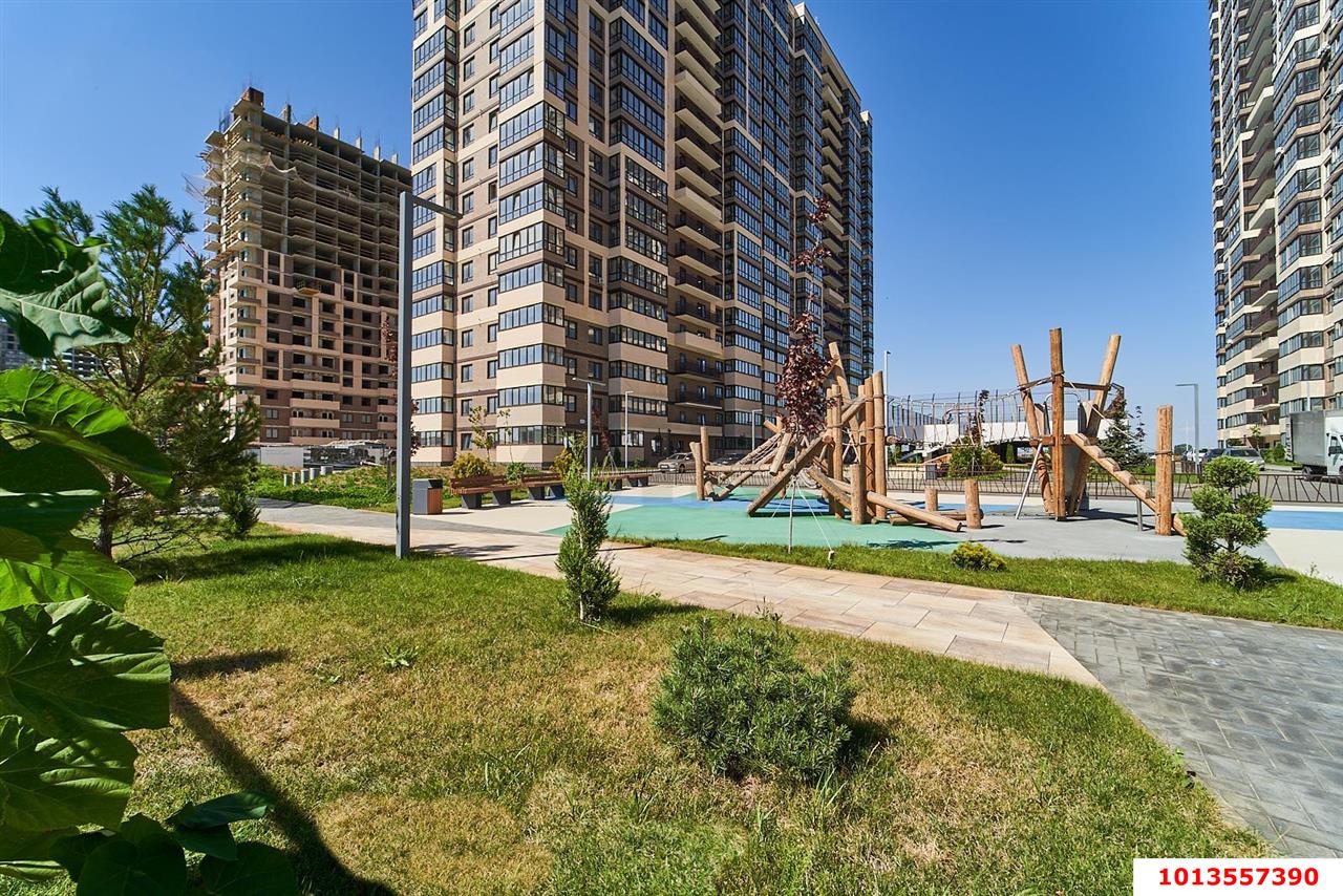 Фото №12: 2-комнатная квартира 63&nbsp;м², 16/22&nbsp;эт. - Краснодар, Прикубанский внутригородской округ, мкр. жилой комплекс Отражение, ул. Конгрессная, 41к1