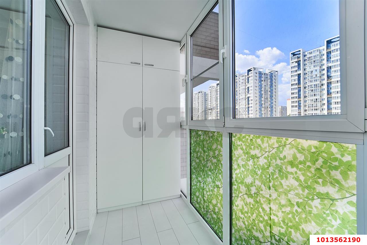 Фото №9: 3-комнатная квартира 90&nbsp;м², 3/22&nbsp;эт. - Краснодар, Прикубанский внутригородской округ, мкр. ЖК Бауинвест, ул. имени 40-летия Победы, 186к3